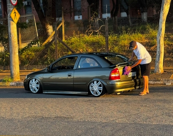 ASTRINHA DO LUCCAO OU 20K